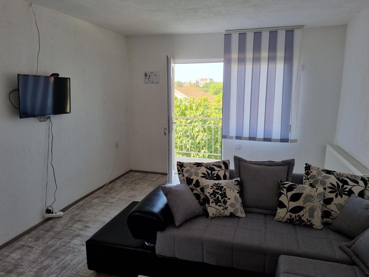 Apartmani Plavi Jagodina Exterior photo